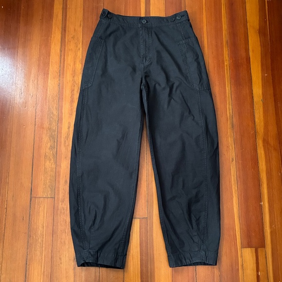 Everlane Pants - Everlane The Fatigue Barrel Pant 4 black organic cotton & linen